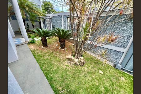 Casa à venda com 420m², 7 quartos e 8 vagasJardim