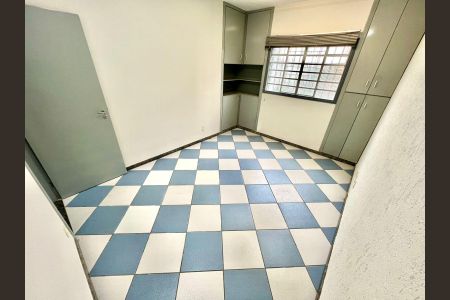 Casa à venda com 420m², 7 quartos e 8 vagasQuarto 2