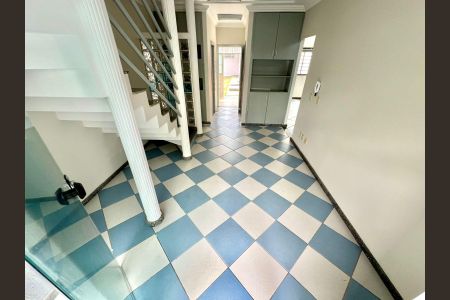 Casa à venda com 420m², 7 quartos e 8 vagasSala