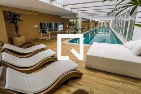 Studio para alugar com 36m², 1 quarto e 1 vaga Studio para alugar com 36m², 1 quarto e 1 vagaPiscina