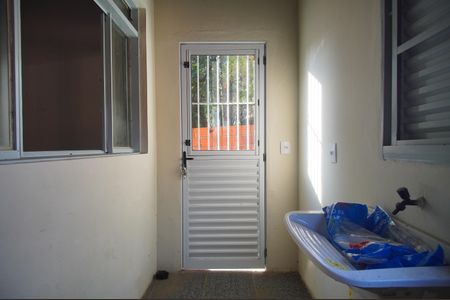 Casa para alugar com 200m², 2 quartos e 2 vagasÁrea de Serviço