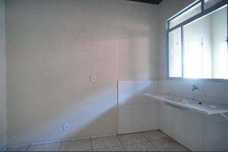 Casa para alugar com 200m², 2 quartos e 2 vagasCozinha