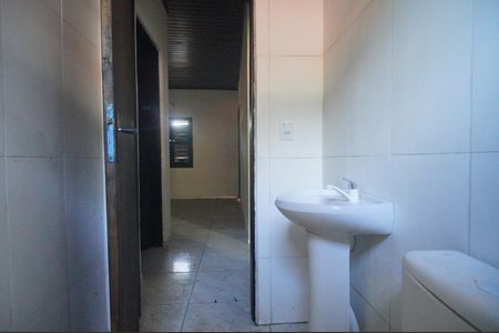 Casa para alugar com 200m², 2 quartos e 2 vagasBanheiro