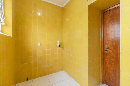 Apartamento à venda com 77m², 2 quartos e sem vagaCozinha e Área de Serviço