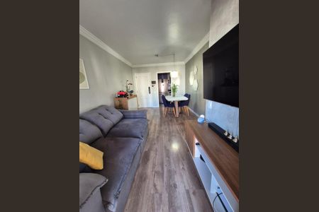 Apartamento à venda com 75m², 3 quartos e 1 vaga Apartamento à venda com 75m², 3 quartos e 1 vagaSala