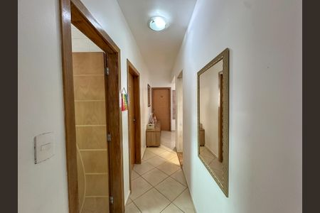 Apartamento à venda com 96m², 3 quartos e sem vagaCorredor