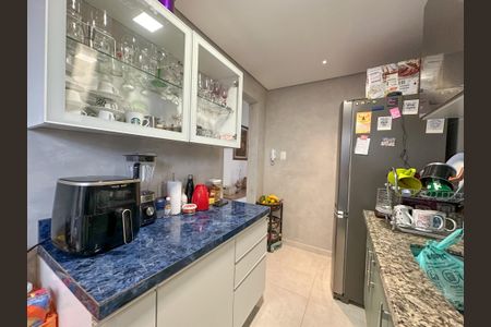 Apartamento à venda com 96m², 3 quartos e sem vagaCozinha