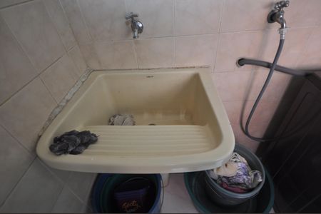 Apartamento à venda com 78m², 2 quartos e 1 vagaÁrea de Serviço