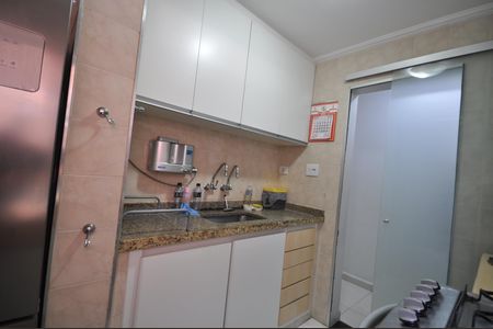 Apartamento à venda com 78m², 2 quartos e 1 vagaCozinha