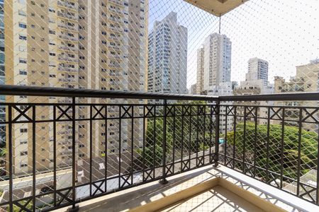 Apartamento à venda com 345m², 3 quartos e 5 vagasVaranda Suíte 3