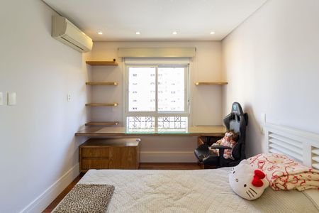 Apartamento à venda com 345m², 3 quartos e 5 vagasSuíte 1