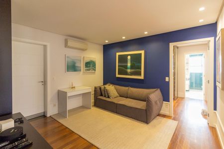 Apartamento à venda com 345m², 3 quartos e 5 vagasHall de Distribuição dos Quartos