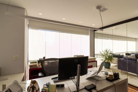 Apartamento à venda com 345m², 3 quartos e 5 vagasEscritório 1