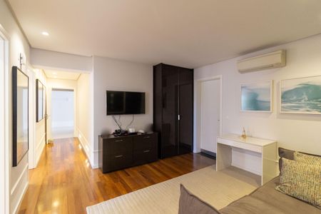 Apartamento à venda com 345m², 3 quartos e 5 vagasHall de Distribuição dos Quartos