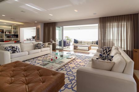 Apartamento à venda com 345m², 3 quartos e 5 vagasSala de Estar
