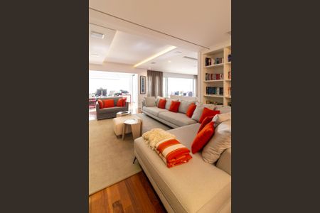 Apartamento à venda com 345m², 3 quartos e 5 vagasSala de TV