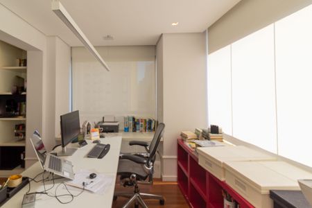 Apartamento à venda com 345m², 3 quartos e 5 vagasEscritório 1