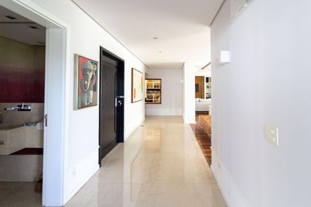 Apartamento à venda com 345m², 3 quartos e 5 vagasEntrada Social