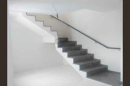 Apartamento à venda com 100m², 2 quartos e 1 vaga