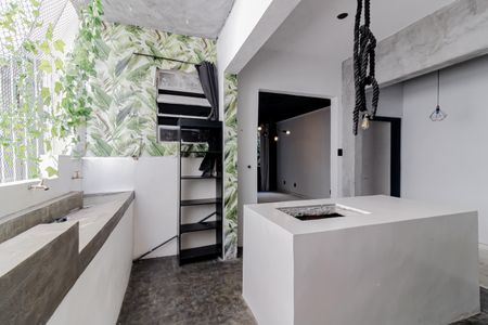 Apartamento à venda com 237m², 4 quartos e sem vagaCozinha e Área de Serviço