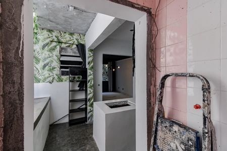 Apartamento à venda com 237m², 4 quartos e sem vagaBanheiro de serviço