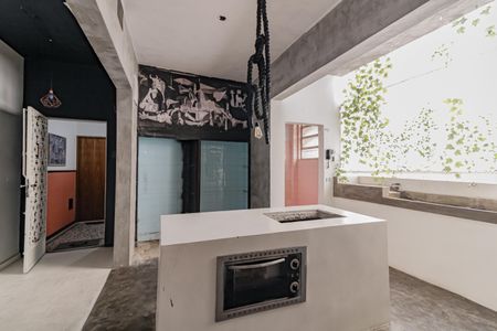 Apartamento à venda com 237m², 4 quartos e sem vagaCozinha e Área de Serviço