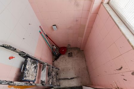 Apartamento à venda com 237m², 4 quartos e sem vagaBanheiro de serviço