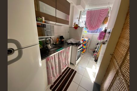 Apartamento à venda com 48m², 2 quartos e 1 vagaCozinha