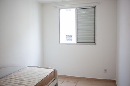 Quarto 1 de apartamento à venda com 2 quartos, 48m² em Jardim Marcia, Campinas