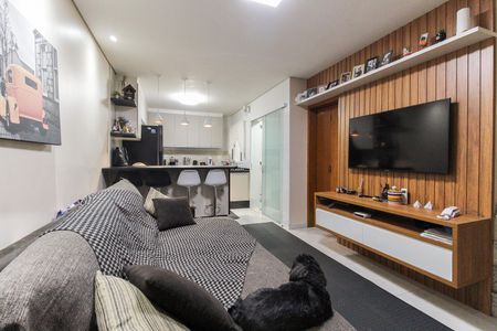 Casa de condomínio à venda com 72m², 2 quartos e 1 vagaSala