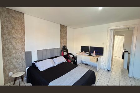 Casa à venda com 77m², 2 quartos e sem vaga Casa à venda com 77m², 2 quartos e sem vagaQuarto 2