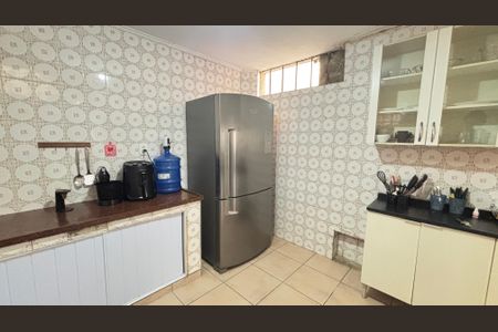 Casa à venda com 77m², 2 quartos e sem vaga Casa à venda com 77m², 2 quartos e sem vagaCozinha