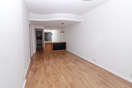 Apartamento à venda com 109m², 3 quartos e 2 vagasSala