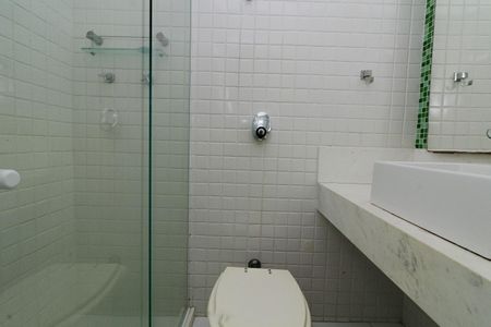 Apartamento à venda com 109m², 3 quartos e 2 vagasBanheiro