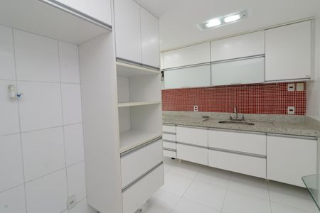 Apartamento à venda com 109m², 3 quartos e 2 vagasCozinha