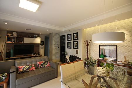 Apartamento para alugar com 97m², 2 quartos e 2 vagasSala