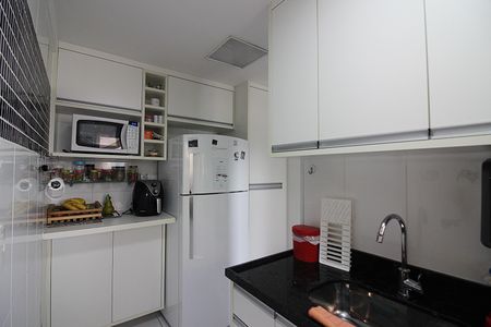 Apartamento para alugar com 97m², 2 quartos e 2 vagasCozinha