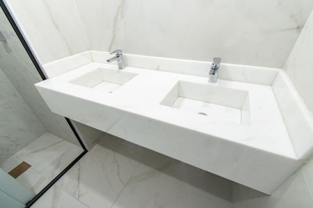 Apartamento à venda com 120m², 3 quartos e 2 vagasBanheiro da suíte 2