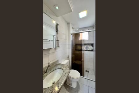 Apartamento à venda com 102m², 3 quartos e 2 vagas Apartamento à venda com 102m², 3 quartos e 2 vagasBanheiro 1