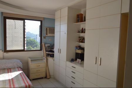 Apartamento à venda com 124m², 3 quartos e 2 vagasSuíte 2