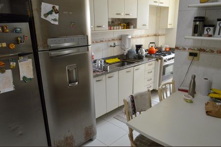 Apartamento à venda com 124m², 3 quartos e 2 vagasCozinha