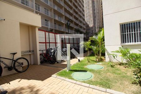 Apartamento para alugar com 32m², 2 quartos e sem vaga Apartamento para alugar com 32m², 2 quartos e sem vagaBicicletario