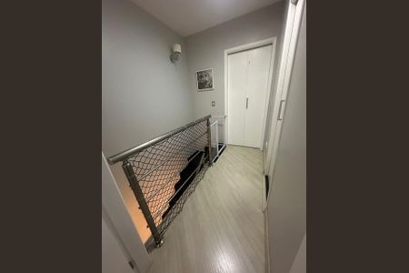 Casa de condomínio à venda com 70m², 2 quartos e 1 vagaCorredor