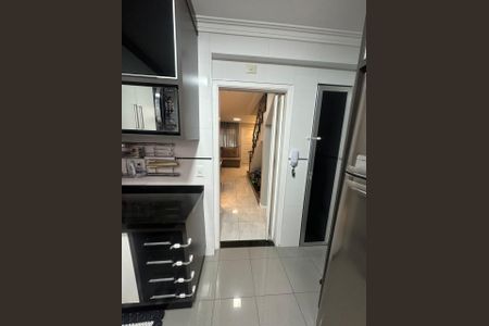 Casa de condomínio à venda com 70m², 2 quartos e 1 vagaCozinha