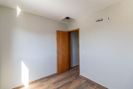 Casa à venda com 134m², 3 quartos e 3 vagas Casa à venda com 134m², 3 quartos e 3 vagasQuarto 3