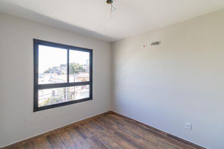 Casa à venda com 134m², 3 quartos e 3 vagas Casa à venda com 134m², 3 quartos e 3 vagasQuarto