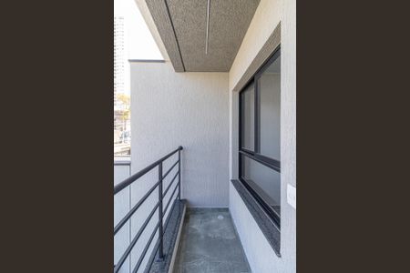 Casa à venda com 134m², 3 quartos e 3 vagas Casa à venda com 134m², 3 quartos e 3 vagasVaranda da Sala