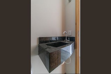 Casa à venda com 134m², 3 quartos e 3 vagas Casa à venda com 134m², 3 quartos e 3 vagasLavabo da Sala