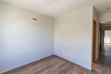 Casa à venda com 134m², 3 quartos e 3 vagas Casa à venda com 134m², 3 quartos e 3 vagasQuarto