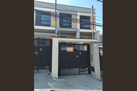 Casa à venda com 134m², 3 quartos e 3 vagasFachada